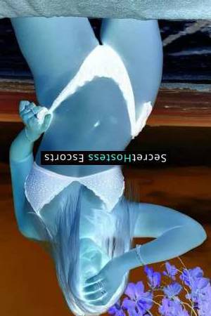28 year old Escort in Wilmington NC Kinky Sexy Vickie - Your Perfect Playmate forUnforgettable 