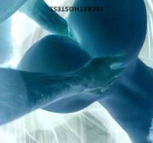 25 year old Escort in Omaha NE Horny 25-Year-Old Babe Seeks Wild Adventures and More - 