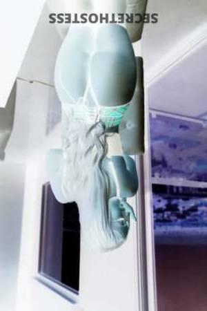 Chloe 22Yrs Old Escort San Fernando Valley CA Image - 7