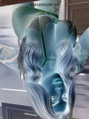 27 year old Caucasian Escort in Calgary Experience Unforgettable Satisfaction with Independent 