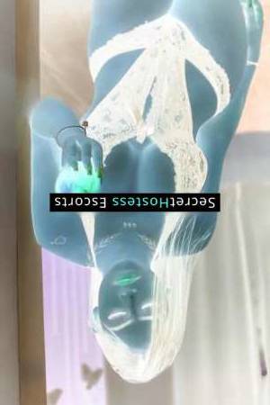 23 year old Colombian Escort in Paris Luna