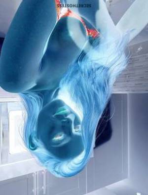 29 year old Caucasian Escort in Lake Of The Ozarks MO Get Ready for a Juicy, Wet Experience with a Real, Redheaded