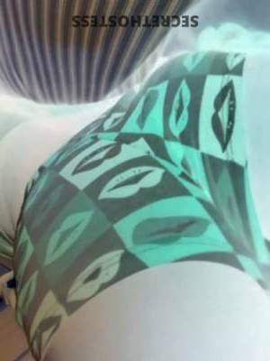 22 year old Escort in Memphis TN Slim Thick Coco Ready to Please Ebony, 22, Incall or Outcall