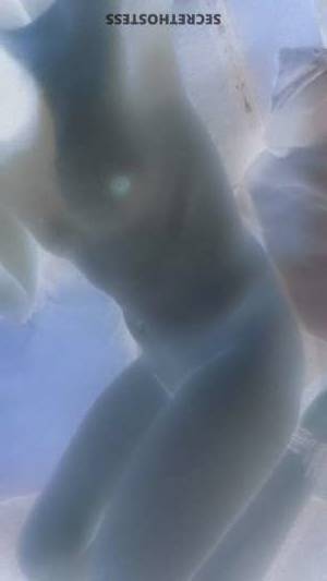 23Yrs Old Escort 170CM Tall Erbil Image - 3