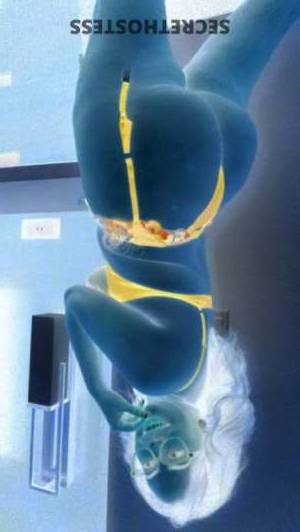 23 year old Hispanic Escort in Buffalo NY 36DDD Latina Elegance, Seductive Curves, and Unforgettable 