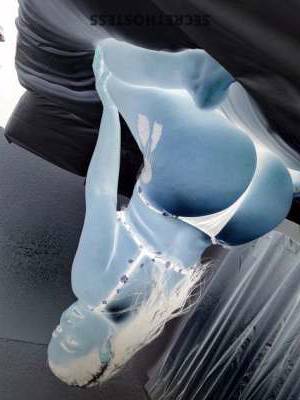 25 year old Latino Escort in Arlington TX Experience Sensual Satisfaction with a Hot and Horny Latina 