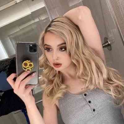 23 year old Escort in Mahboula Horny Rachel Ready to Rock Your World