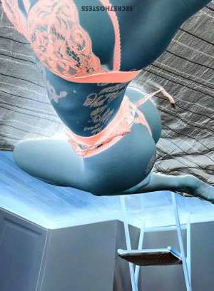 25 year old Caucasian Escort in Wausau WI Experience Blissful Companionship and Unmatched Pleasure -