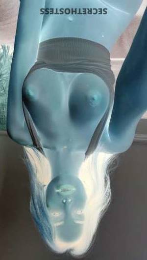 Becky 26Yrs Old Escort 167CM Tall Milwaukee WI Image - 1
