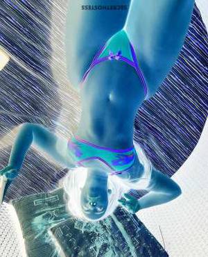 24 year old Escort in Seattle WA Unleash Your Wildest Desires with a Gorgeous Lady for 