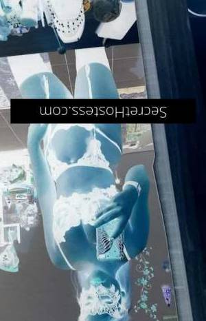 38 year old Escort in Toowoomba Dominant Girl, Party Girl, Dirty Slut - Blonde Housewife in/