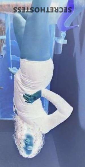41Yrs Old Escort Chicago IL Image - 2