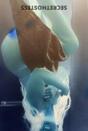 48 year old Escort in Sacramento CA Experience a Sensual Delight Exquisite Curves for Your 