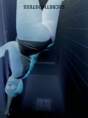 37 year old Escort in Raleigh-Durham NC Experience the Best Companionship with Asia - She's got