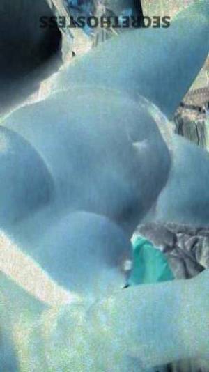 30 year old Escort in Kansas City MO Exotic Beauty Ready for Fun Best Hygiene, Sweet and Flirty