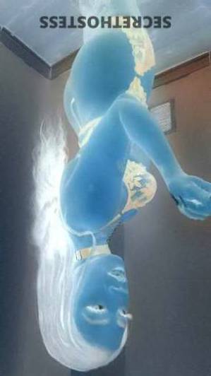 27 year old French Escort in Monroe MI 5-Star Rated Paris Ready To Take You To Paradise! No Pimps 