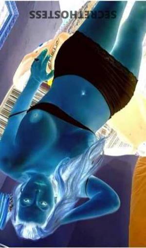 LAURA 30Yrs Old Escort Monterey CA Image - 3