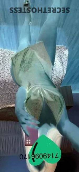 Latina Carolina 26Yrs Old Escort San Fernando Valley CA Image - 1