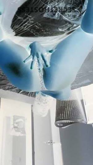 23 year old Escort in Bakersfield CA Unleash Your Desires with a Flirty Encounter Milena - The 