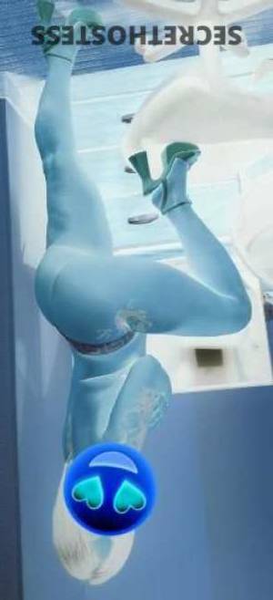 29 year old Escort in Laredo TX Unwind with a Sexy New Girl Paola is here to Spice Up Your 