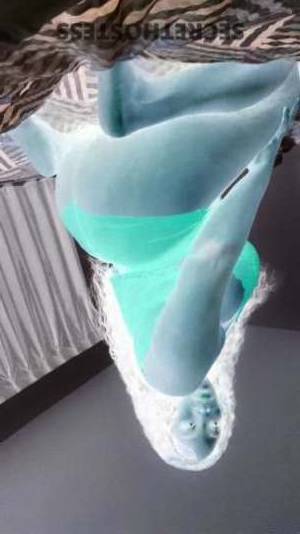 28 year old Escort in Stockton CA Independent and Safe Indulge in Wild and Crazy Sex with 