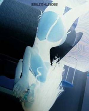 26 year old Escort in Buffalo NY Let Me Be Your Sensual Ebony Fantasy Indulge in Wild Fun 