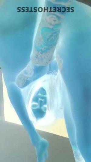 24 year old Escort in Cincinnati OH Experience the Best Time of Your Life with 