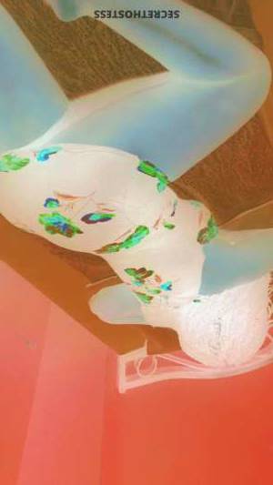24 year old African Escort in Nairobi Wild Cavewoman Seeks Sensual Night of Passion - Wanna Play