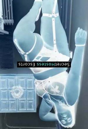 25 year old South American Escort in Barcelona Bianca Friendly, Sweet, Affectionate Woman with a Beautiful 