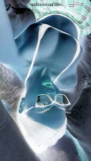 27 year old Japanese Escort in Boston MA Experience the Ultimate Fantasy with the Japanese Barbie