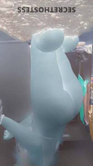 29 year old Escort in Wilmington DE Experience Pleasure and Relaxation with Dez Dollazz