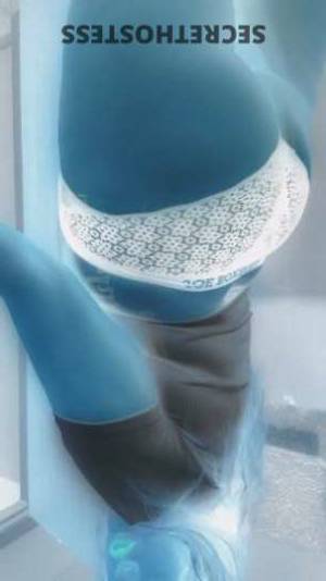 28 year old Escort in Chicago IL Juicyj226 Your Ultimate Naughty Fun Companion for In-Calls 