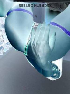 19 year old Asian Escort in Lubbock TX Hi there, lovebugs! I'm Funsize Trophy, your naughty, 