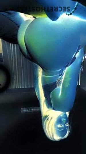 26 year old Escort in Tallahassee FL experiences like never before with Phendii, the exotic and 