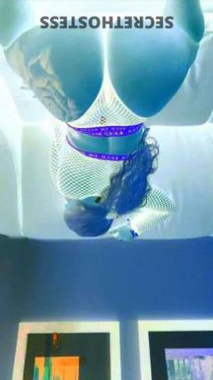 26 year old Colombian Escort in Birmingham AL Meet Sacha, a sultry Colombian belle