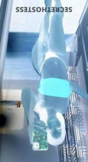 19 year old American Escort in Kansas City MO Verified Petite Mexican American Escort Available Now in 