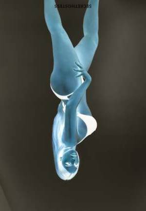 22Yrs Old Escort 179CM Tall Muscat Image - 12