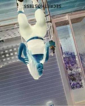 20 year old Escort in San Mateo CA Discover the Lush Tropical Paradise of Passion and Pleasure 