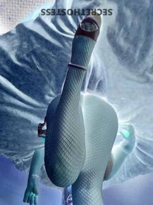 25 year old Escort in Kitchener Ready to Serve Mistress Rae? Slave Training and Deviant 