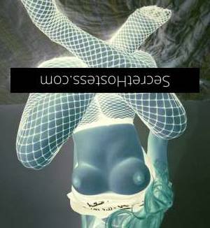 20 year old Australian Escort in Annandale Townsville Lola Flirty, Fun, and Fiery Escort Available in Melbourne 