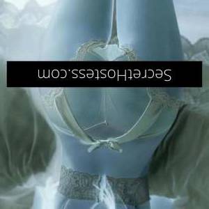 29 year old Escort in Warana Sunshine Coast Hot and Horny Amy just arrived on the Sunshine Coast! The 