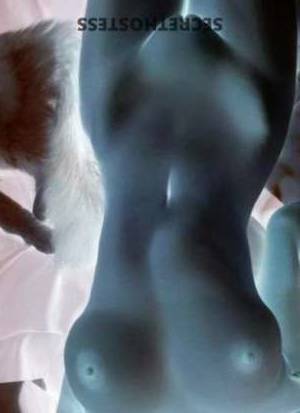 25 year old Escort in Manhattan NY Unleash Your Wildest Dreams with AVA A Passionate and 
