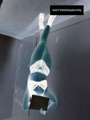 24 year old Caucasian Escort in Kelowna Experience Unforgettable Pleasure with Sensual Destiny - 