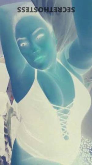 35 year old Escort in Amarillo TX I'm here to provide the best services, and I won't