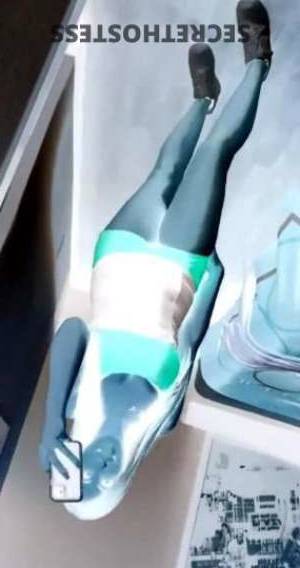 23 year old Escort in College Station TX I'm Vee, Your PHAT ASS Fantasy Come True - Hardcore 