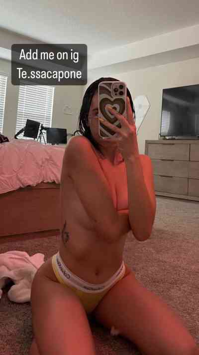 23 year old American Escort in Buffalo NY Alice