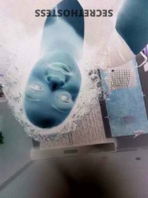 31 year old Dominican Escort in San Jose CA Unleash Your Desires with a Voluptuous BBW Babe Next Door