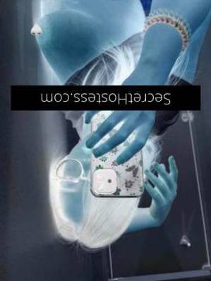 23 year old Cambodian Escort in Boondall Brisbane New Girl in Town Let Me Satisfy Your Every Desire