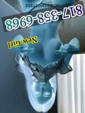 24 year old Escort in Dallas TX "Double Fly Green Massage Therapy Grand Opening! Unwind