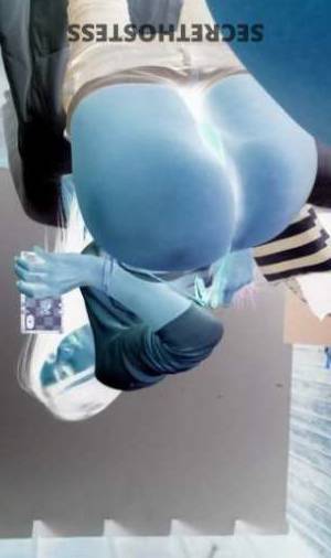 32 year old Escort in Charlotte NC Horny Mom Incall and Car Fun - Try Anal, Oral, and Sex! I&#